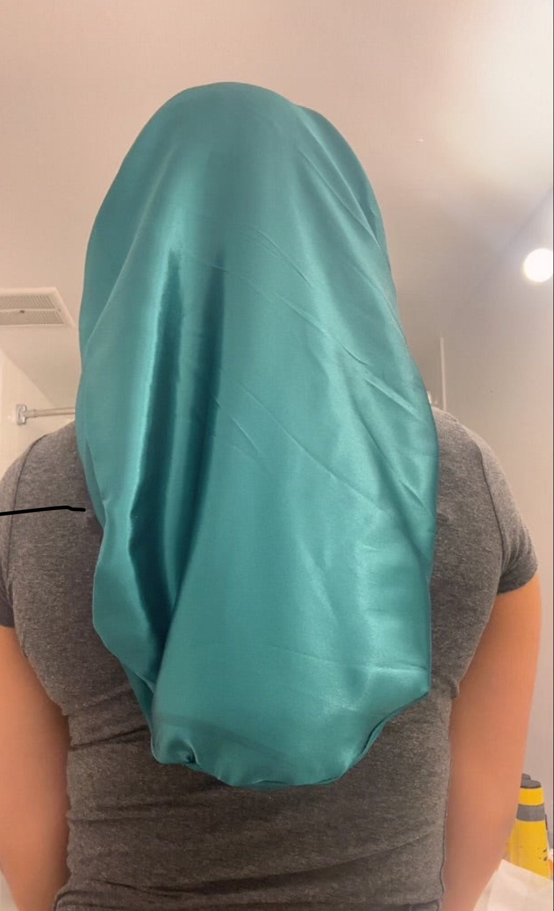 Noir Arvani Satni Bonnets