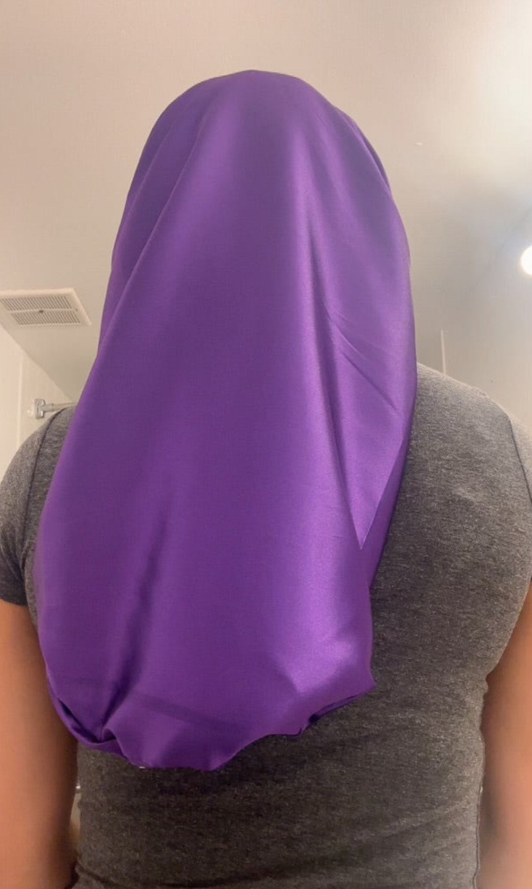 Noir Arvani Satni Bonnets